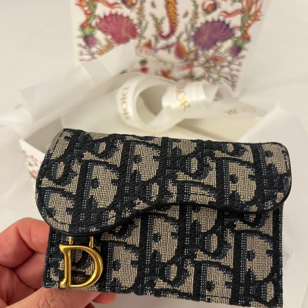 Dior elegant women